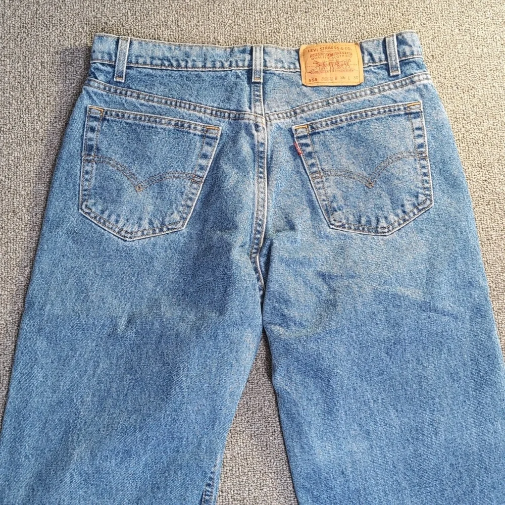 Vintage 1995 Levi’s 505 - Made in USA - Jeans Medium Wash - Size 36x30 - Picture 8 of 11